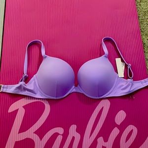 Victoria’s Secret bikini top